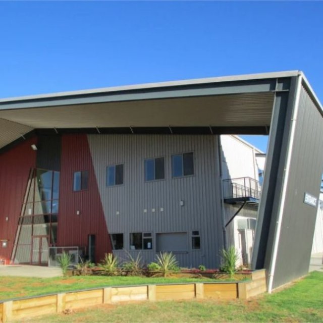 Commercial Shade Cantilevers for Indoor Sports Arenas